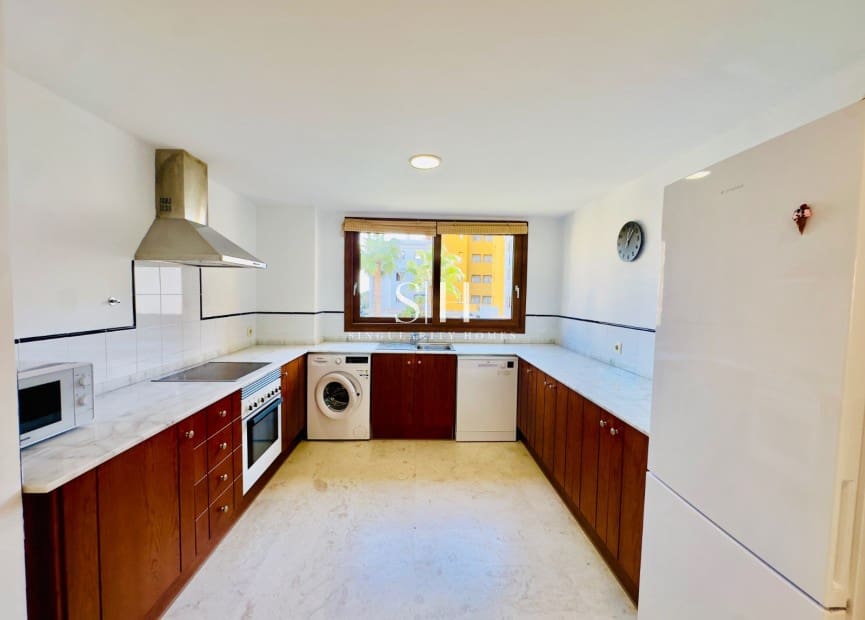 2 slaapkamer Appartement te koop in Orihuela Costa met zwembad garage - € 260.000 (Ref: 9395244)