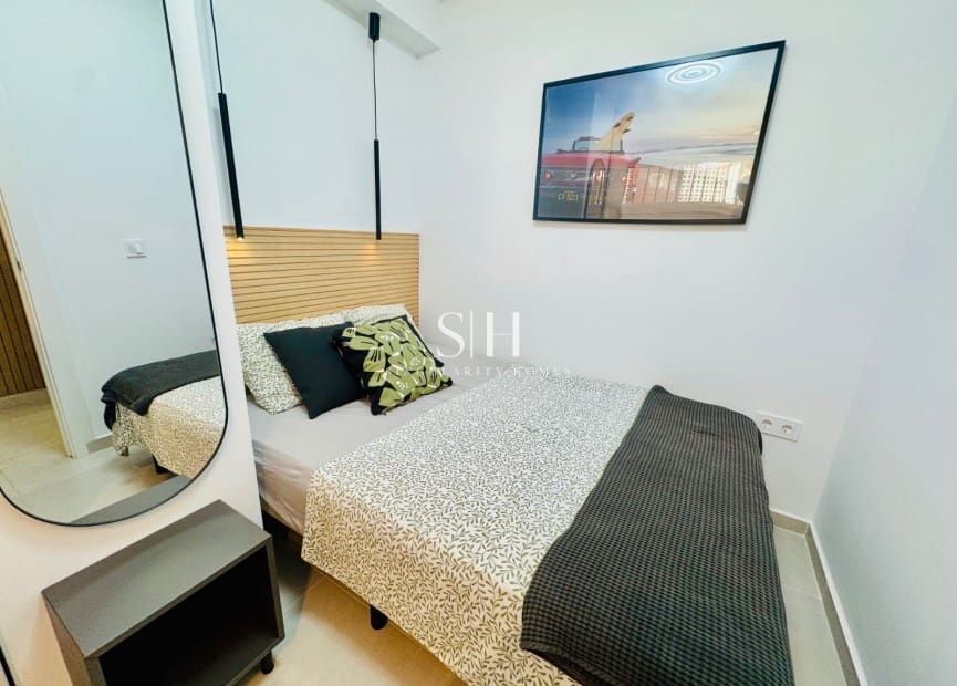 3 slaapkamer Appartement te koop in Torrevieja - € 239.000 (Ref: 9397796)