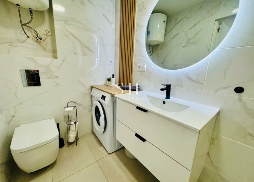 3 slaapkamer Appartement te koop in Torrevieja - € 239.000 (Ref: 9397796)