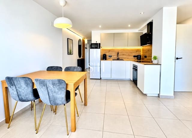 3 soveværelse Lejlighed til salg i Puerto Deportivo, Torrevieja - € 229.000 (Ref: 9397796)
