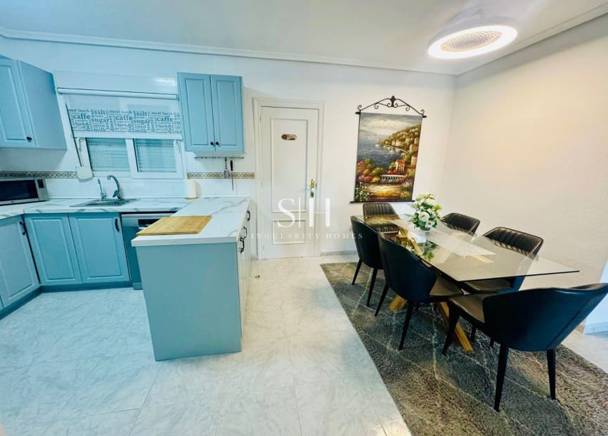 2 slaapkamer Appartement te koop in Playa Flamenca met zwembad - € 199.000 (Ref: 9410184)