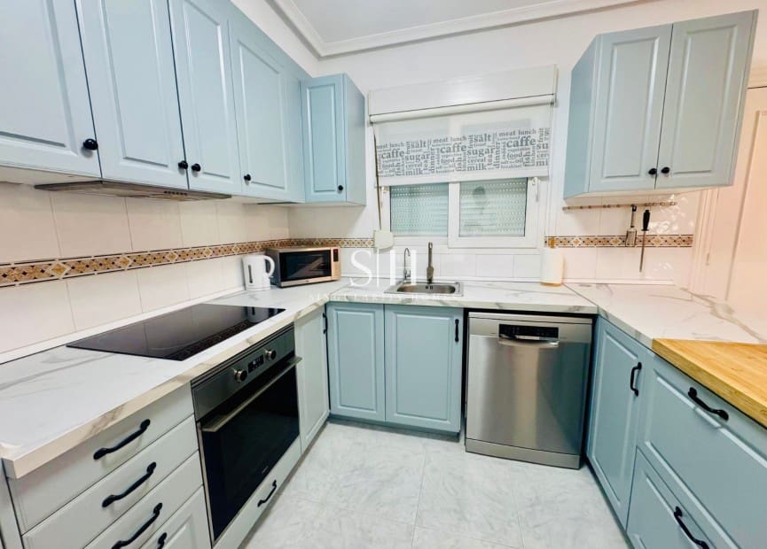 2 slaapkamer Appartement te koop in Playa Flamenca met zwembad - € 199.000 (Ref: 9410184)