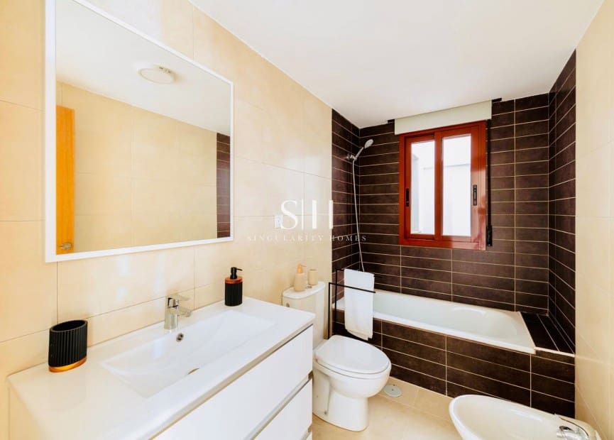 2 bedroom Apartment for sale in Avileses with garage - € 112,000 (Ref: 9410185)