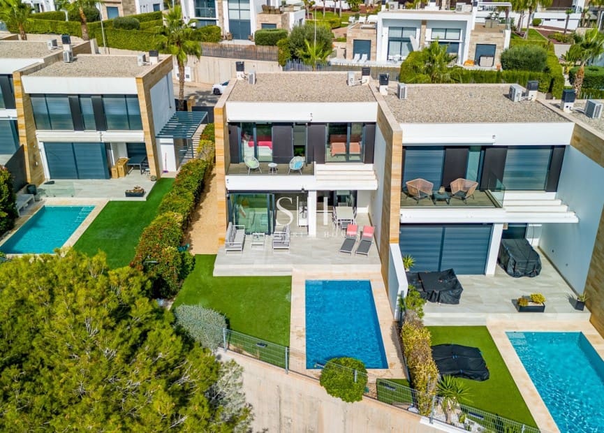 3 slaapkamer Villa te koop in Orihuela Costa - € 565.000 (Ref: 9426287)