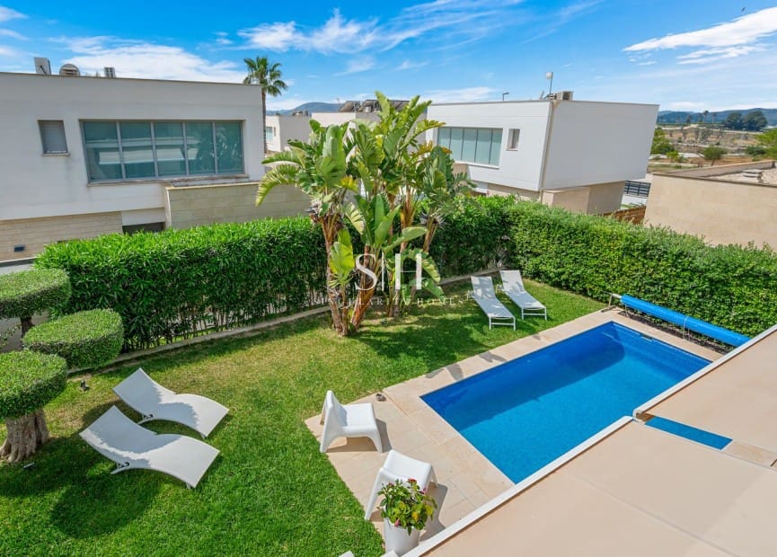 3 Zimmer Villa zu verkaufen in Orihuela Costa - 479.000 € (Ref: 9426289)