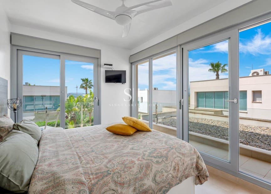 3 Zimmer Villa zu verkaufen in Orihuela Costa - 479.000 € (Ref: 9426289)