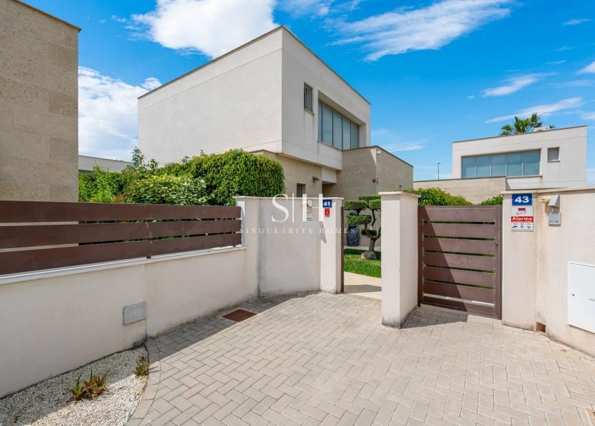 3 Zimmer Villa zu verkaufen in Orihuela Costa - 479.000 € (Ref: 9426289)