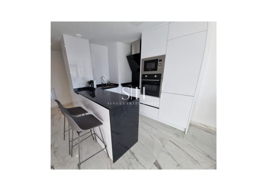 2 makuuhuone Huoneisto myytävänä paikassa Los Altos mukana uima-altaan 
autotalli - 229 000 € (Ref: 9426458)