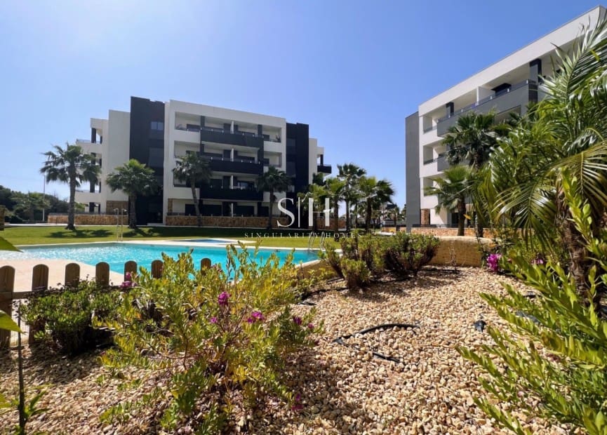 2 makuuhuone Huoneisto myytävänä paikassa Los Altos mukana uima-altaan 
autotalli - 229 000 € (Ref: 9426458)