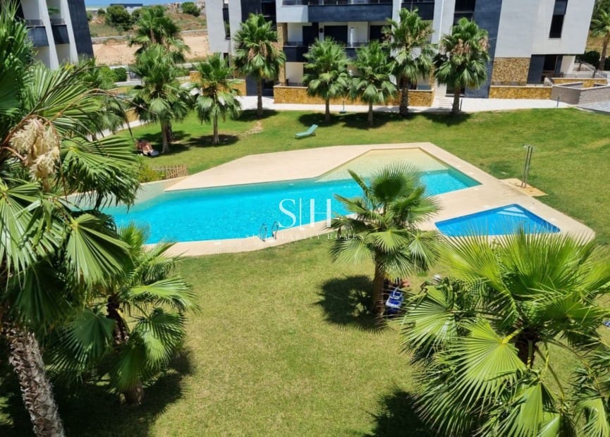 2 makuuhuone Huoneisto myytävänä paikassa Los Altos mukana uima-altaan 
autotalli - 229 000 € (Ref: 9426458)