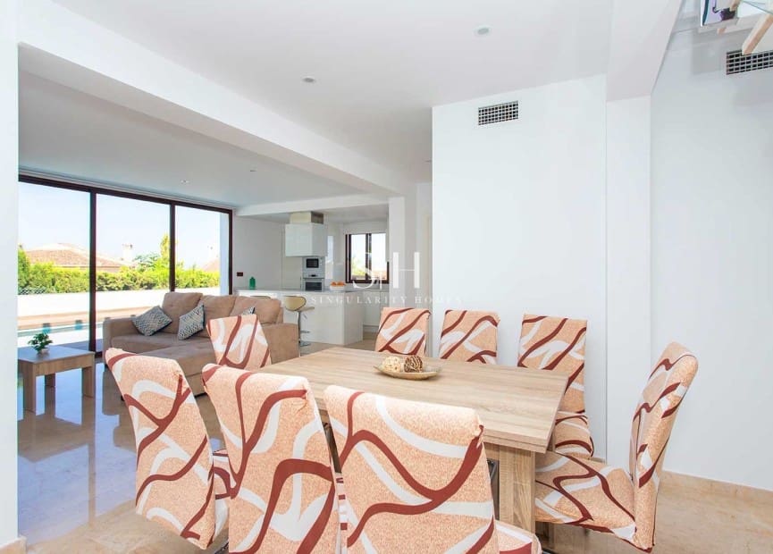 Chalet de 4 habitaciones en La Marquesa en venta con piscina garaje - 650.000 € (Ref: 9444611)