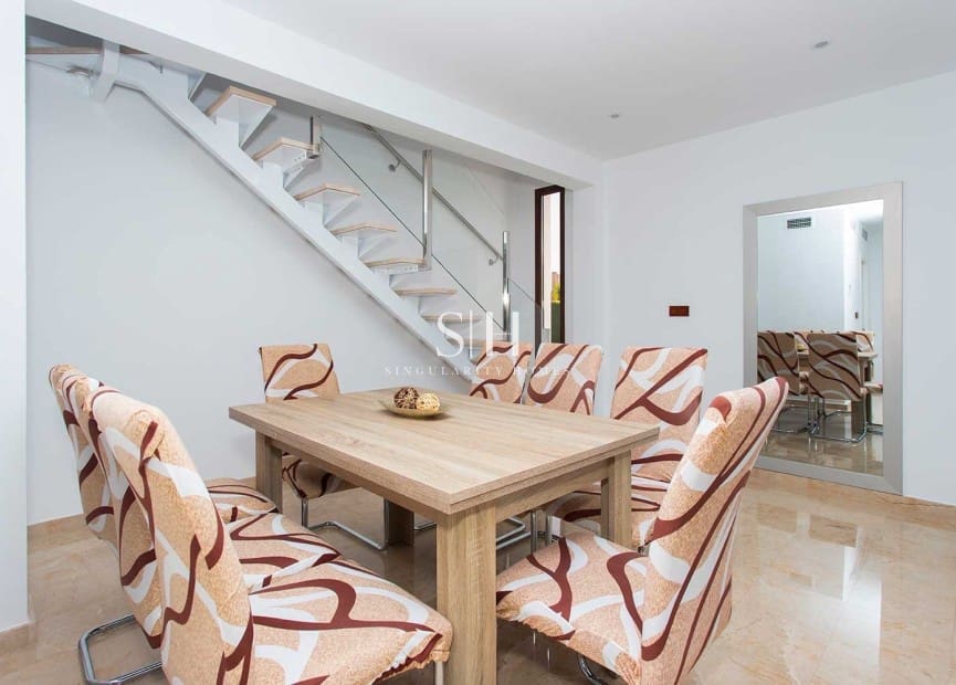 Chalet de 4 habitaciones en La Marquesa en venta con piscina garaje - 650.000 € (Ref: 9444611)