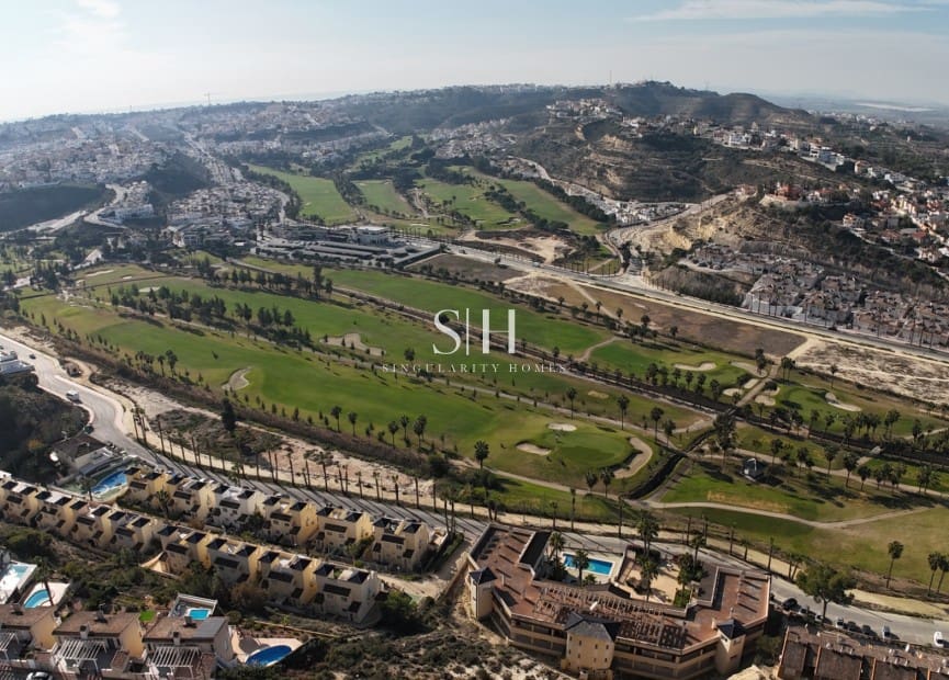 Chalet de 4 habitaciones en La Marquesa en venta con piscina garaje - 650.000 € (Ref: 9444611)