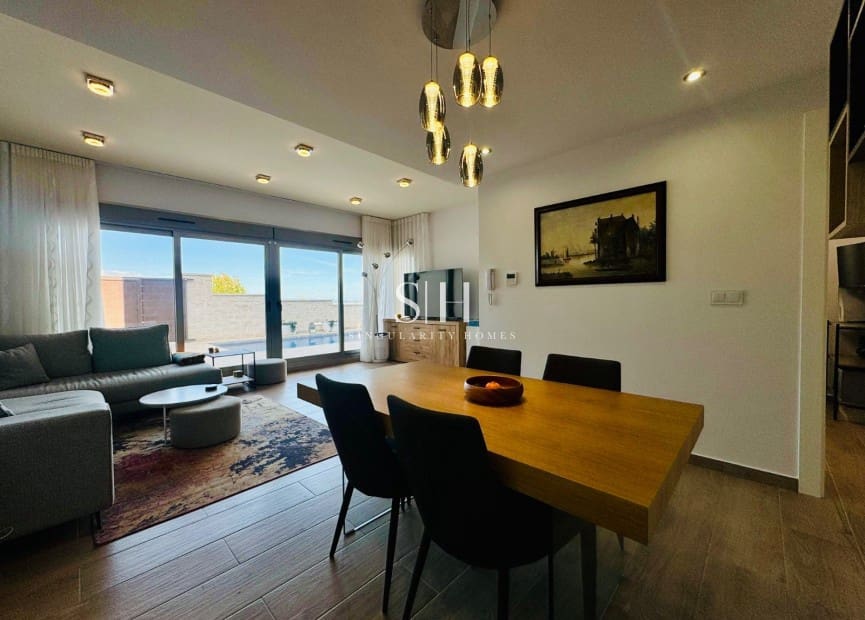 3 sovrum Villa till salu i Villamartin med pool - 448 000 € (Ref: 9444817)