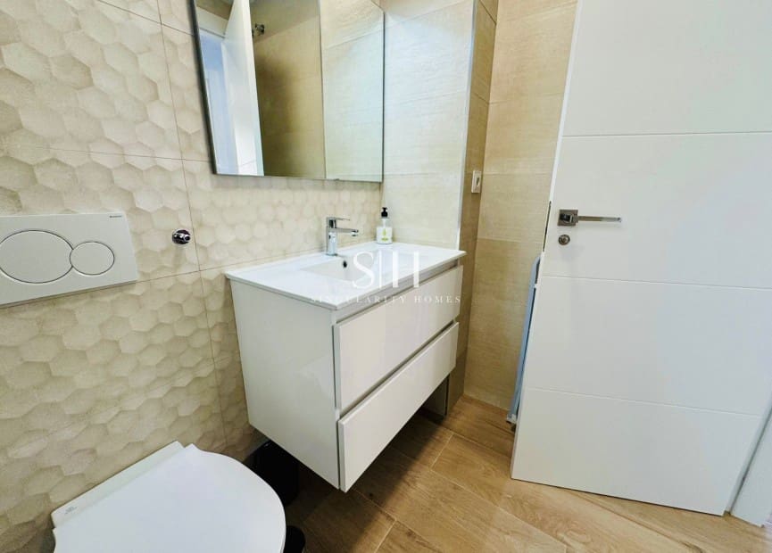 3 sovrum Villa till salu i Villamartin med pool - 448 000 € (Ref: 9444817)