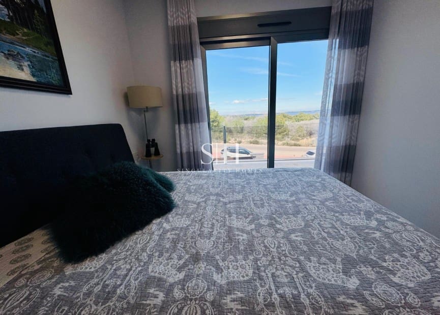 3 sovrum Villa till salu i Villamartin med pool - 448 000 € (Ref: 9444817)