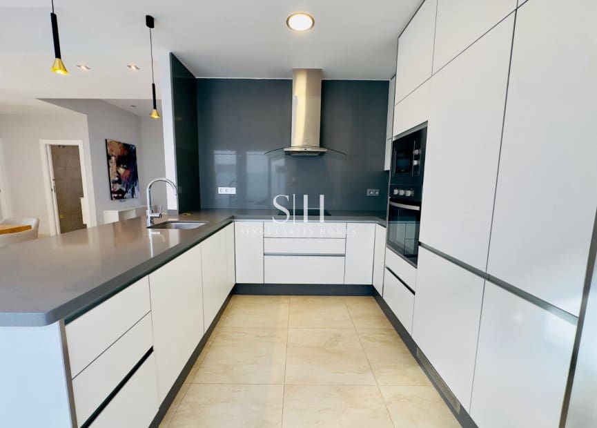 5 makuuhuone Huvila myytävänä paikassa Los Dolses mukana uima-altaan - 635 000 € (Ref: 9449592)