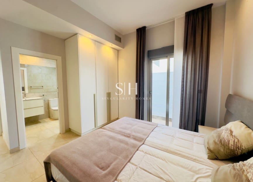 5 makuuhuone Huvila myytävänä paikassa Los Dolses mukana uima-altaan - 635 000 € (Ref: 9449592)