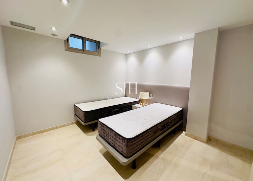 5 makuuhuone Huvila myytävänä paikassa Los Dolses mukana uima-altaan - 635 000 € (Ref: 9449592)