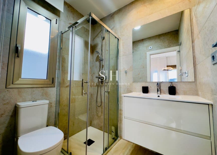 5 makuuhuone Huvila myytävänä paikassa Los Dolses mukana uima-altaan - 635 000 € (Ref: 9449592)