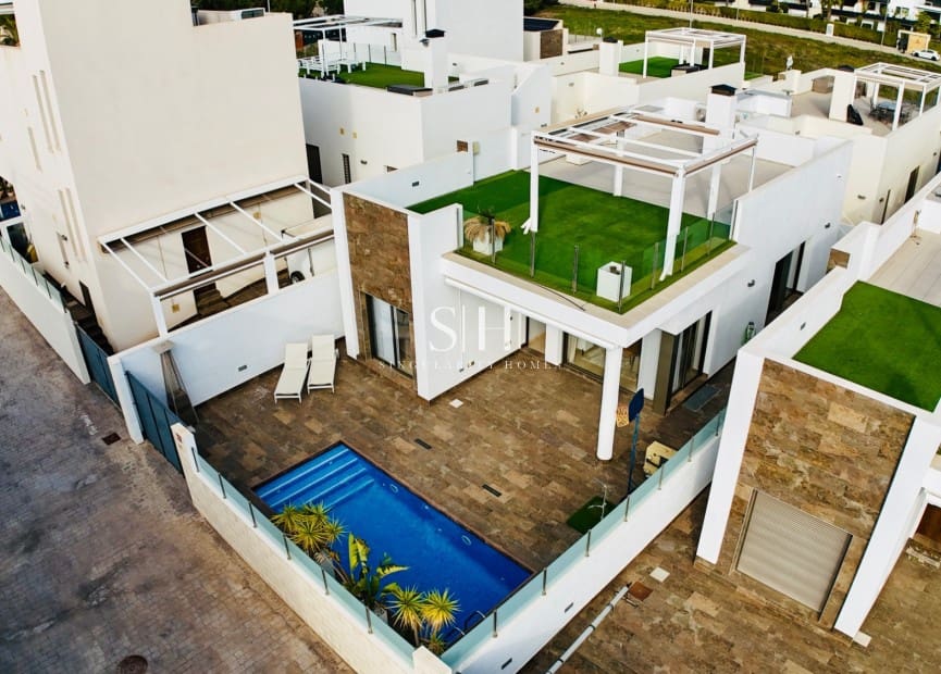 5 makuuhuone Huvila myytävänä paikassa Los Dolses mukana uima-altaan - 635 000 € (Ref: 9449592)