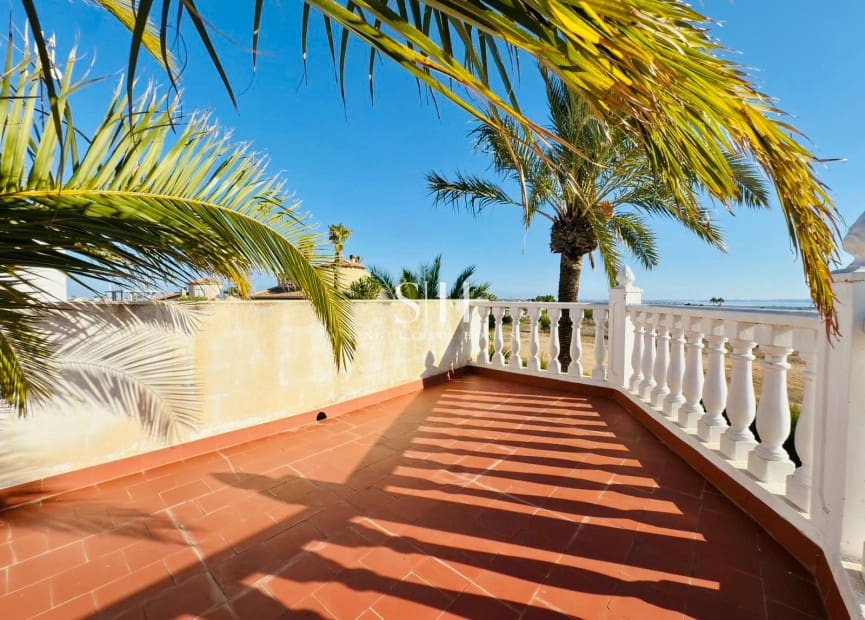 3 camera da letto Villa in vendita in Ciudad Quesada con piscina garage - 660.000 € (Rif: 9449593)