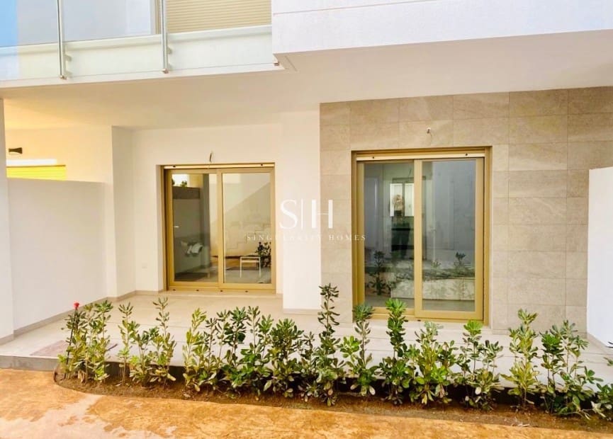 2 quarto Apartamento para venda em Pilar de la Horadada com piscina - 225 000 € (Ref: 9451551)