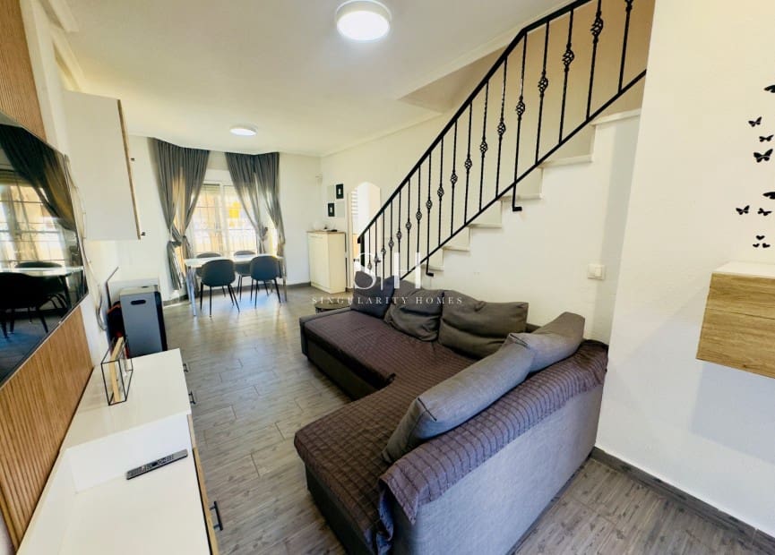 3 bedroom Townhouse for sale in El Raso with pool - € 214,900 (Ref: 9452477)