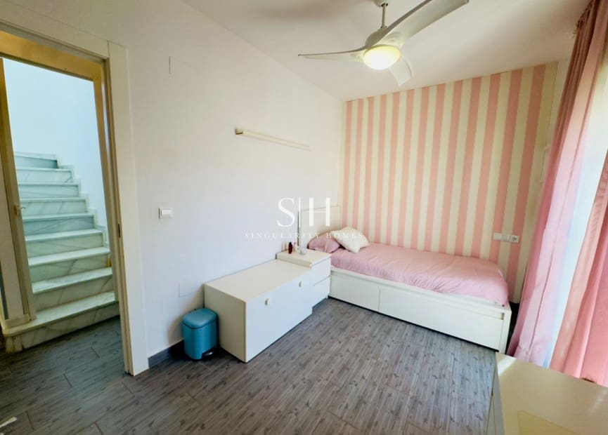 3 bedroom Townhouse for sale in El Raso with pool - € 214,900 (Ref: 9452477)