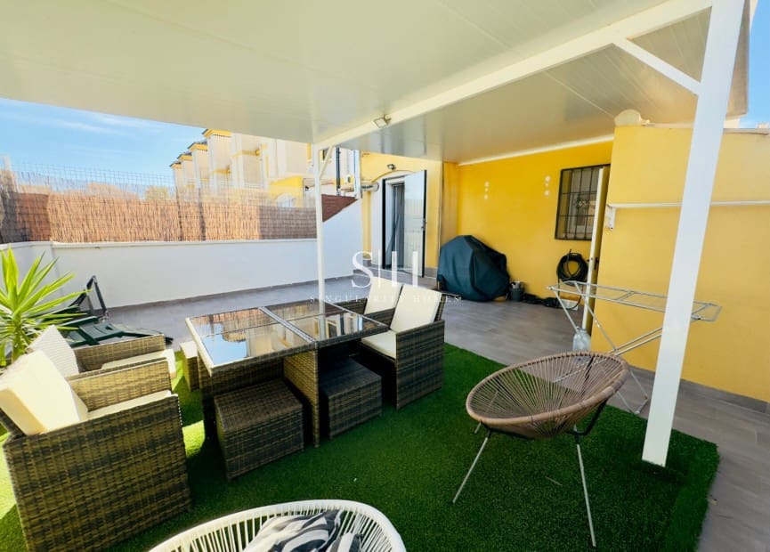 3 bedroom Townhouse for sale in El Raso with pool - € 214,900 (Ref: 9452477)