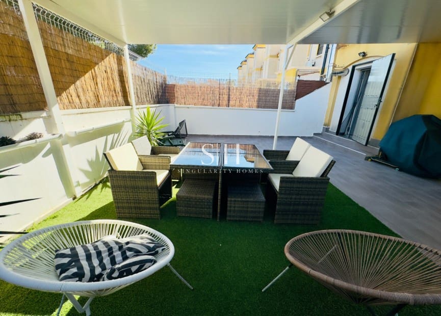 3 bedroom Townhouse for sale in El Raso with pool - € 214,900 (Ref: 9452477)