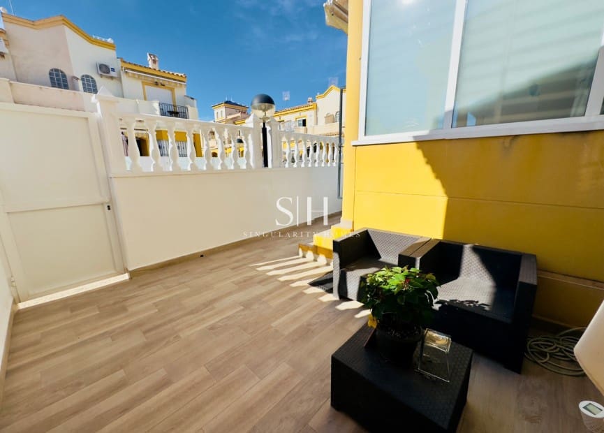 3 bedroom Townhouse for sale in El Raso with pool - € 214,900 (Ref: 9452477)