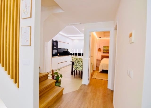 3 soverom Hus til salgs i La Florida, Orihuela med svømmebasseng - € 249 000 (Ref: 9460783)