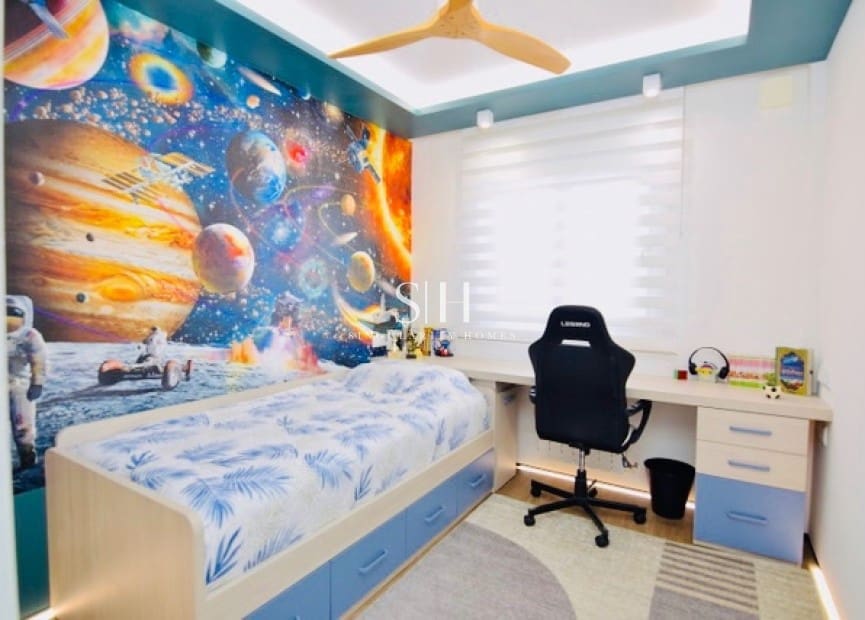 3 soverom Hus til salgs i La Florida med svømmebasseng - € 249 000 (Ref: 9460783)