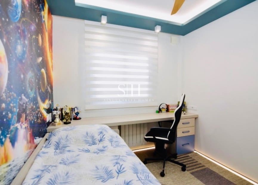 3 soverom Hus til salgs i La Florida med svømmebasseng - € 249 000 (Ref: 9460783)