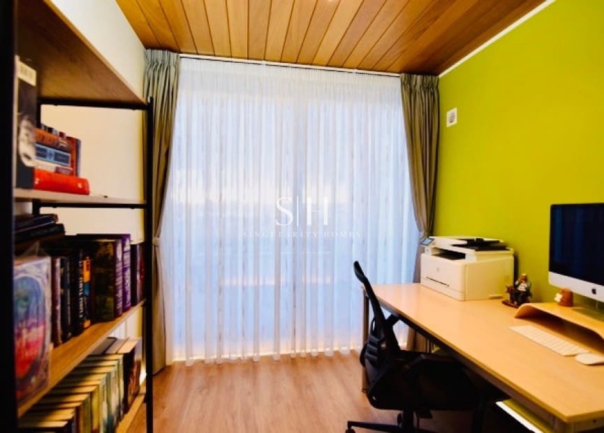 3 soverom Hus til salgs i La Florida med svømmebasseng - € 249 000 (Ref: 9460783)