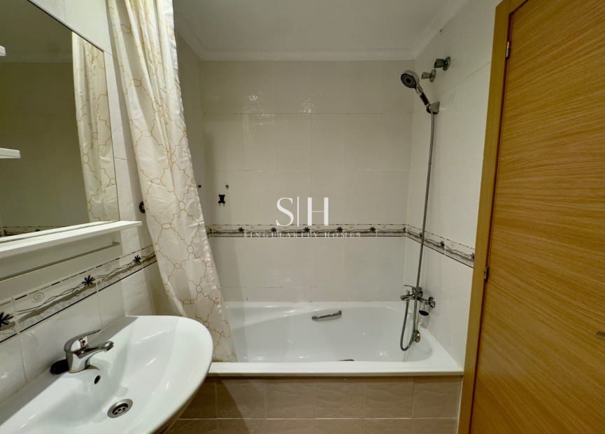 2 bedroom Apartment for sale in La Florida with pool - € 176,260 (Ref: 9471545)