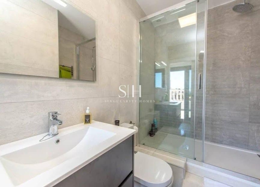 3 bedroom Villa for sale in Orihuela Costa with pool - € 695,000 (Ref: 9480679)