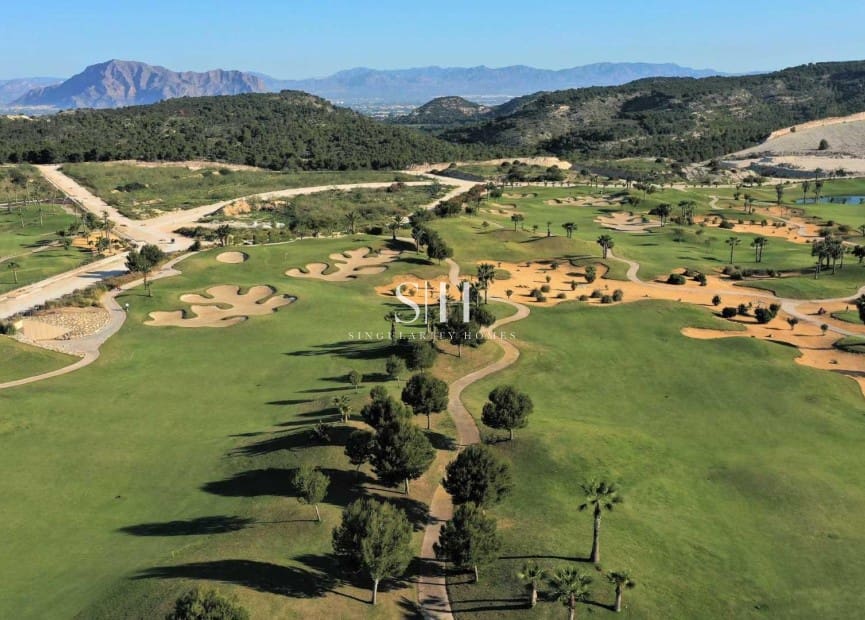 2 slaapkamer Villa te koop in Orihuela Costa met zwembad - € 351.000 (Ref: 9487168)