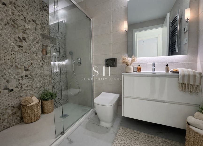 2 Zimmer Apartment zu verkaufen in Torrevieja mit Pool Garage - 349.990 € (Ref: 9487921)