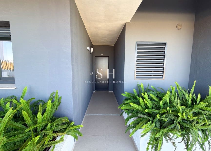 2 Zimmer Apartment zu verkaufen in Torrevieja mit Pool Garage - 349.990 € (Ref: 9487921)