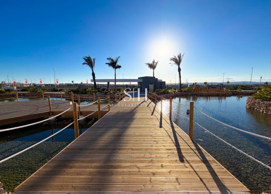 2 Zimmer Apartment zu verkaufen in Torrevieja mit Pool Garage - 349.990 € (Ref: 9487921)