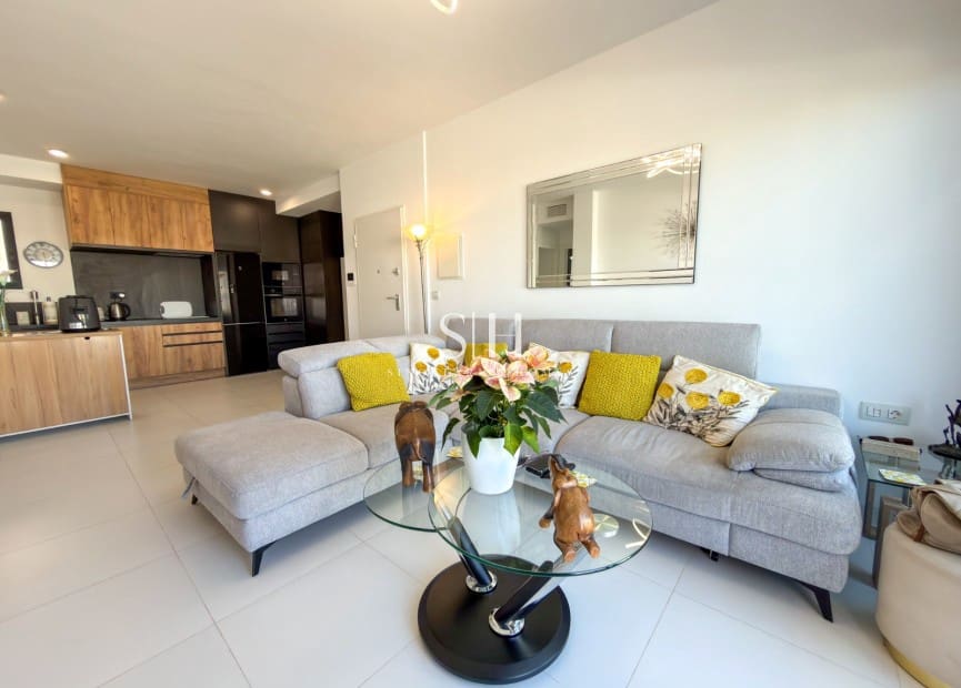 2 bedroom Apartment for sale in San Miguel de Salinas with pool - € 289,000 (Ref: 9496372)