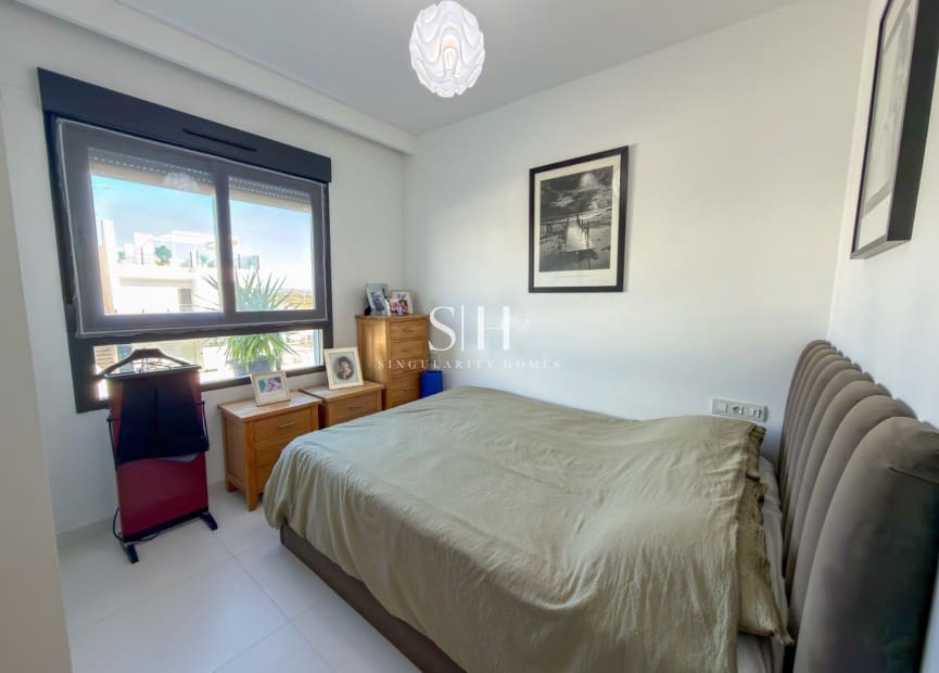 2 bedroom Apartment for sale in San Miguel de Salinas with pool - € 289,000 (Ref: 9496372)