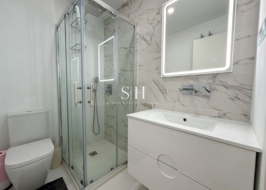 2 bedroom Apartment for sale in San Miguel de Salinas with pool - € 289,000 (Ref: 9496372)