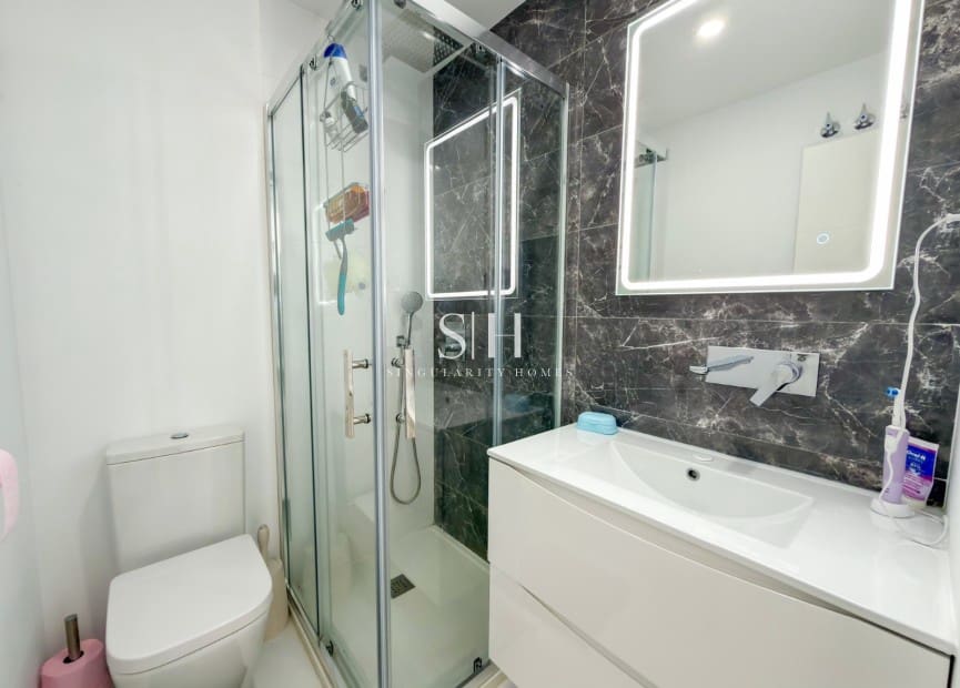 2 bedroom Apartment for sale in San Miguel de Salinas with pool - € 289,000 (Ref: 9496372)