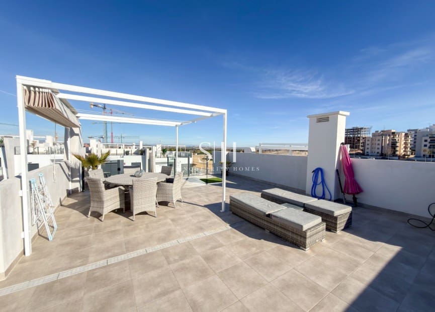 2 bedroom Apartment for sale in San Miguel de Salinas with pool - € 289,000 (Ref: 9496372)