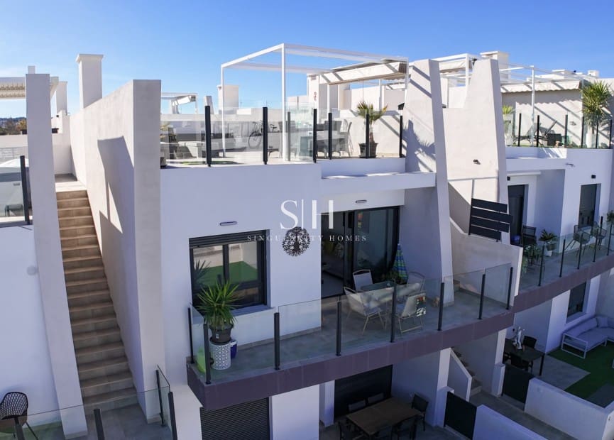 2 bedroom Apartment for sale in San Miguel de Salinas with pool - € 289,000 (Ref: 9496372)