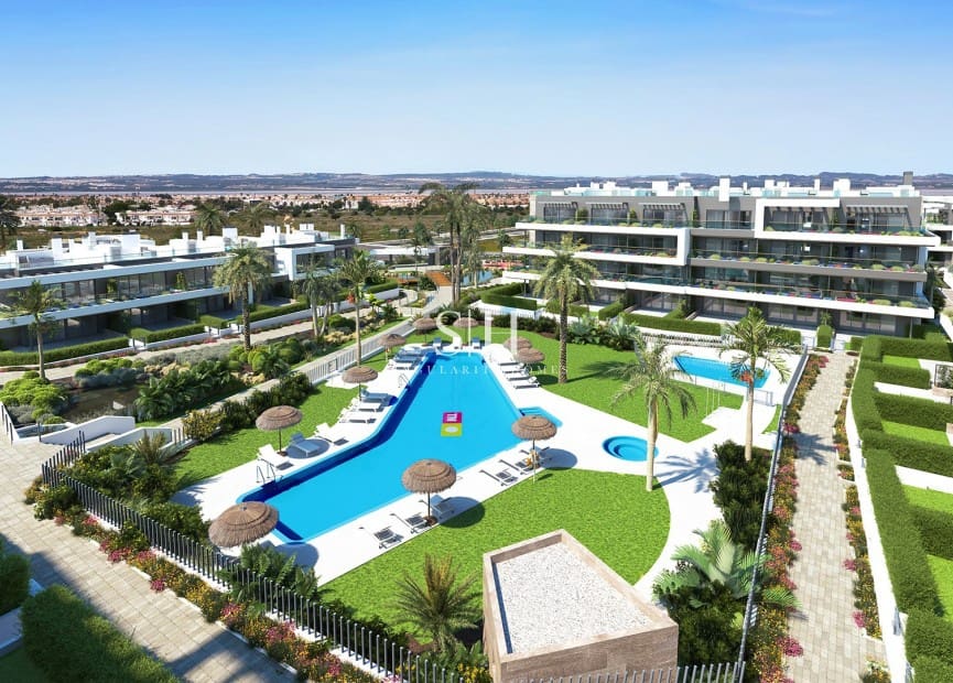 2 slaapkamer Bungalow te koop in Torrevieja met zwembad - € 326.000 (Ref: 9503595)