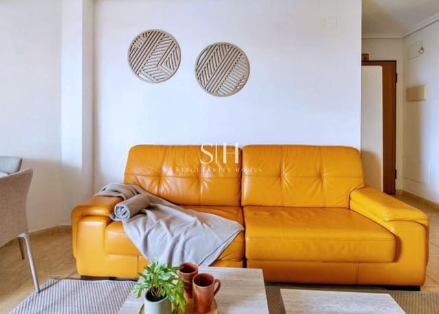 3 slaapkamer Strandappartement te koop in Dehesa de Campoamor, Orihuela met zwembad - € 329.900 (Ref: 9511218)